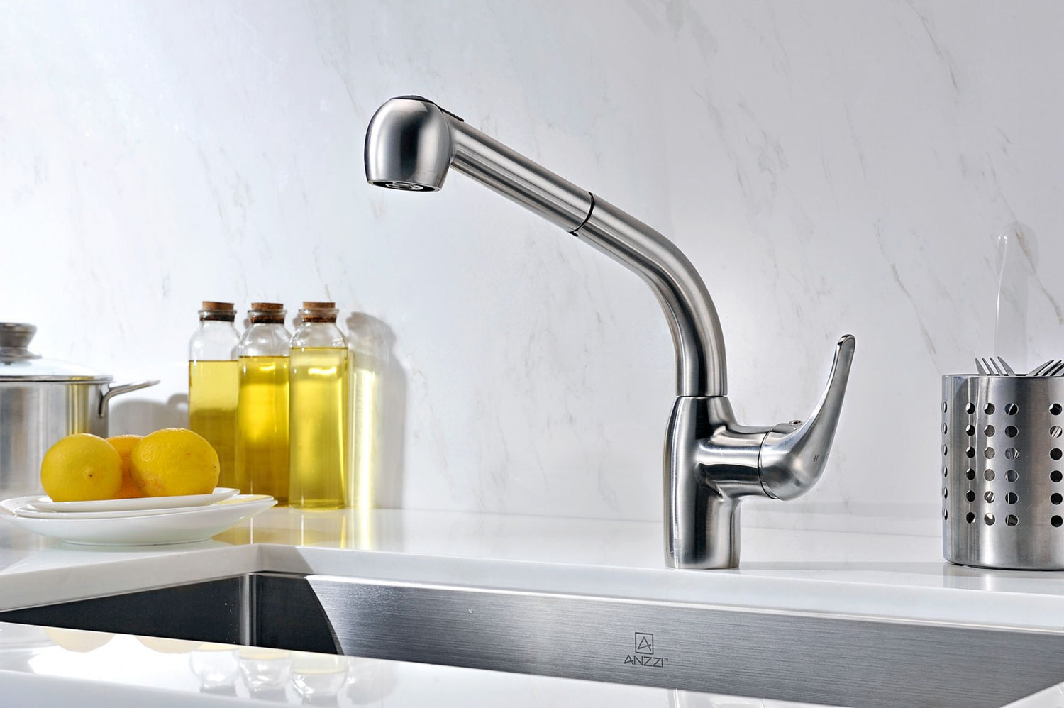 anzzi-harbour-pull-out-single-handle-kitchen-faucet---brushed-nickel